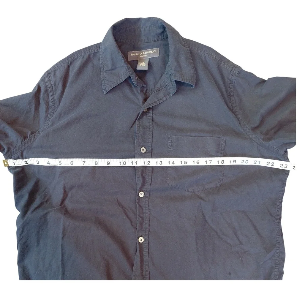 Banana Republic Mens Relaxed Fit Short Slv Button Down Shirt Black Cotton M.A018